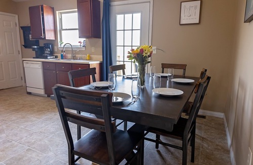 Crittenden House | 4 Bed, 2.5 Bath, 3 KING BEDS on a Private Lake with Dock! Family Friendly