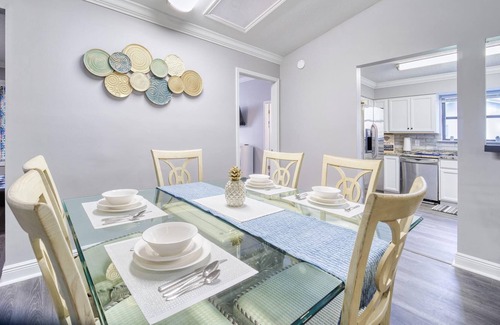Del Rio House | 4 Bed 2 Bath -- Built 1985 Renovated 2022