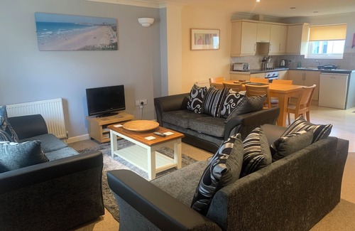 White Cross Cottage | 4 Bed/3 Bath Holiday Cottage - Amazing central location in Cornwall