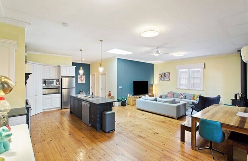Sunset Strip House | 4-Bed 3-Bath Sunset Haven