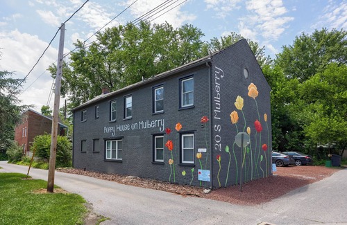 Marietta House | 4 bed 4 bath home in historic Marietta, Pa