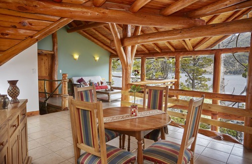 San Carlos de Bariloche House | 4 BED/5 BATH, LUXURY LAKEFRONT HOME