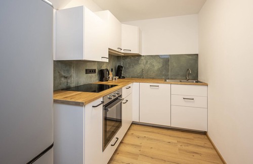 Alpendorf Apartment | 4 Bed Apartment Deluxe Panorama