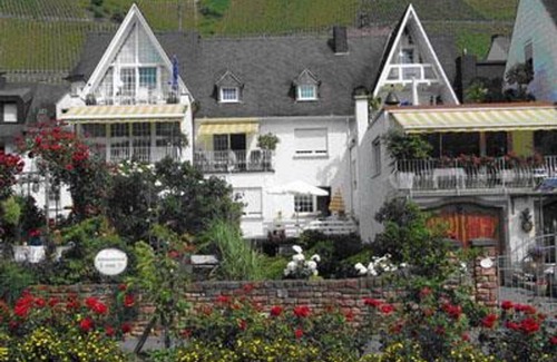 Neef Apartment | 4-bed apartment, Cornflower - Scheid, Edith