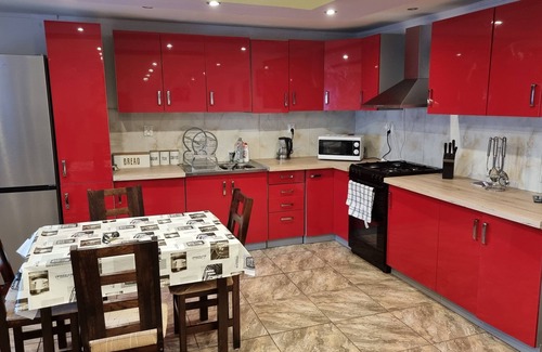 Moravany House | 4 bed bungalow