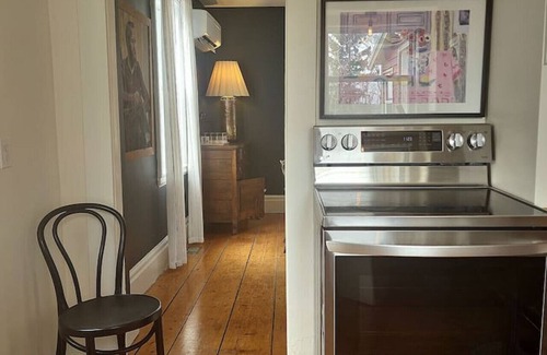 Hopewell Cape House | 4 Bed Character Waterfront home