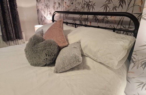 Crawshaw Booth Cottage | 4 bed charming, Family-friendly cottage, built in 1694