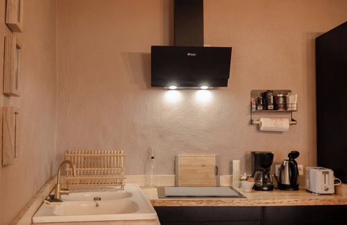 Saint-Saturnin-sur-Loire House | 4-bed dormitory room in the Château outbuilding overlooking the Loire River