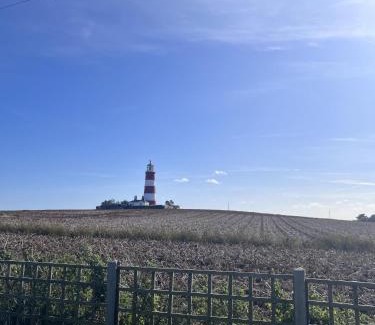 Happisburgh House | 4 bed house 50 yards from the beach & lighthouse