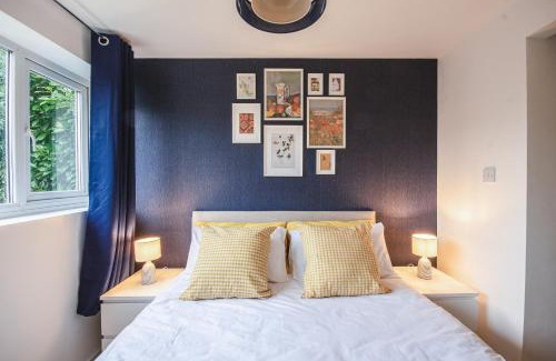Canterbury House | 4 Bed House City Centre-Free Parking-2mins from Station
