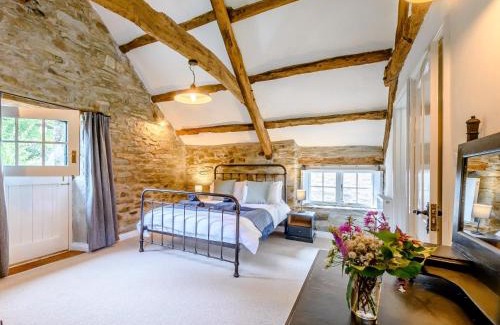 Tremain House | 4 bed in Aberporth 79046