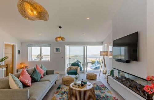 Appledore House | 4 Bed in Appledore 92041