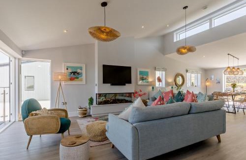 Appledore House | 4 Bed in Appledore 92041