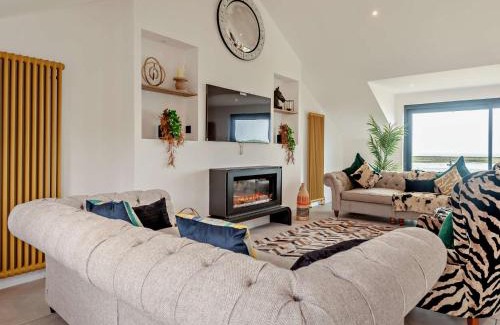 Westleigh House | 4 Bed in Appledore 93960