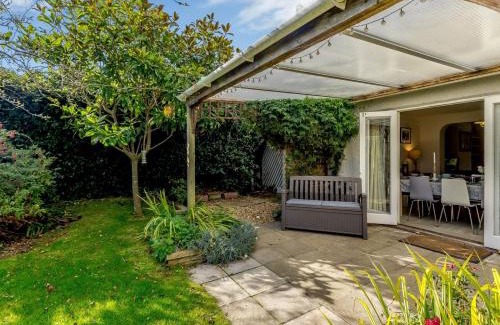 Bembridge House | 4 Bed in Bembridge IC070