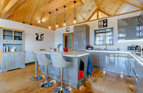 Cowbeech House | 4 bed in Bodle Street Green 91157
