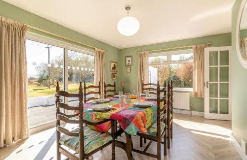 Dungloe House | 4 Bed in Burtonport oc-c31069