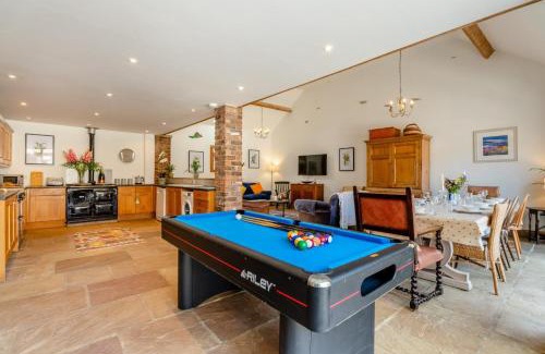 Scawton House | 4 Bed in Cawton oc-t32408