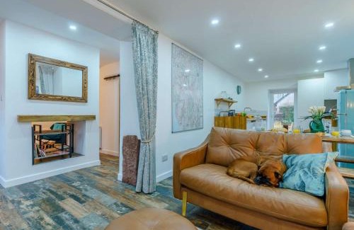 Gosforth House | 4 Bed in Gosforth 85807