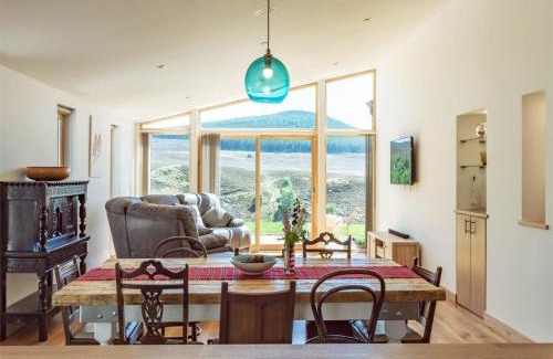 Grantown-on-Spey House | 4 Bed in Grantown on Spey CA027