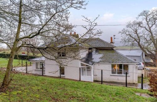 Cwmcarvan House | 4 Bed in Monmouth 42868