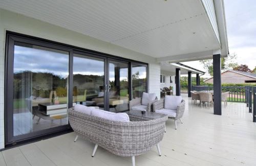 Felton House | 4 Bed in Oswestry 75175
