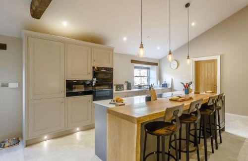 Hetton House | 4 Bed in Skipton 84017