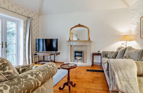 Torquay House | 4 Bed in Torquay 94002