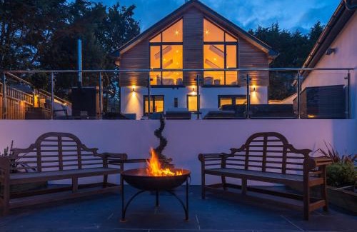 Westleigh House | 4 Bed in Westward Ho 86640