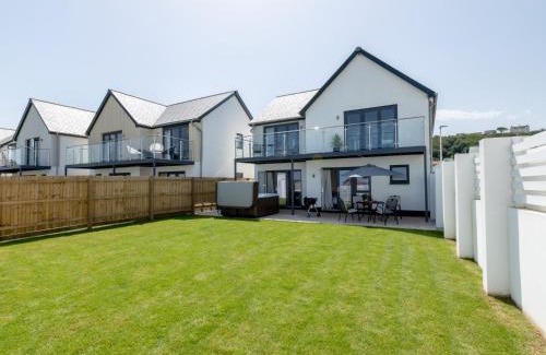 Westleigh House | 4 Bed in Westward Ho 74997