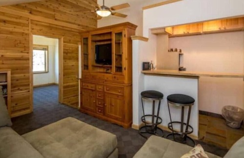 Kirkwood Apartment | 4 Bed + Loft, Gorgeous Kirkwood Condo