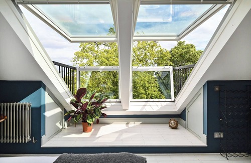 Newham House | 4 bed restored Victorian house, overlooking Epping Forest & 15 mins to Bond St.