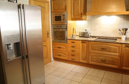 Pedreguer Villa | 4 bed spacious villa, large pool, amazing views, A/C, fast wifi, La Sella, Denia