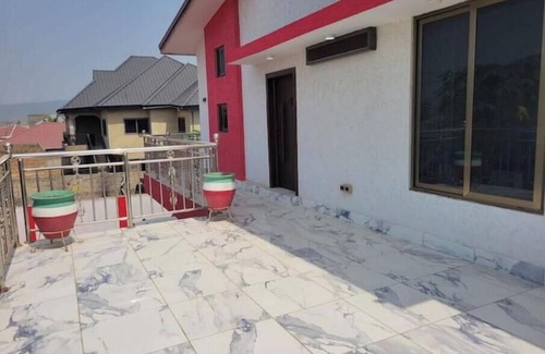 Accra House | 4 Bedrm House @Sapeiman Amasaman
