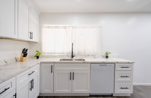 West Covina House | 4 Bedroom, 2.5 bath, Yard, Pets