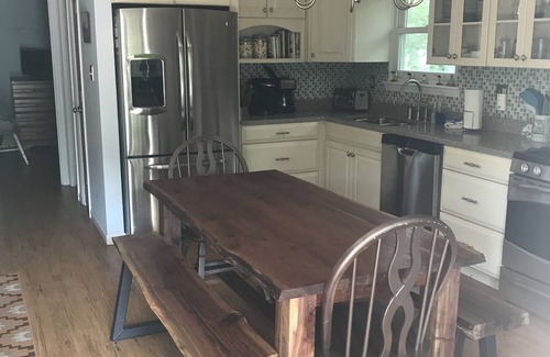 Southern Shores Cottage | 4 Bedroom 2 Bath beach retreat, quiet beaches of Southern Shores. Pets invited.