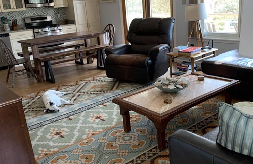Southern Shores Cottage | 4 Bedroom 2 Bath beach retreat, quiet beaches of Southern Shores. Pets invited.