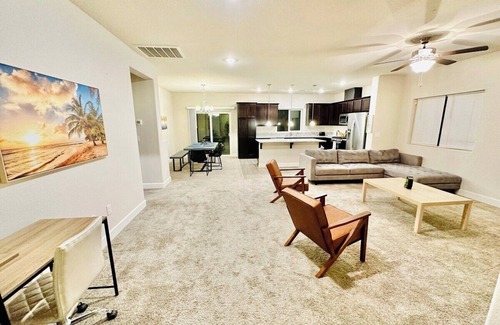 Fernley House | 4-Bedroom/2-Bath/Pet OK/Sleeps13
