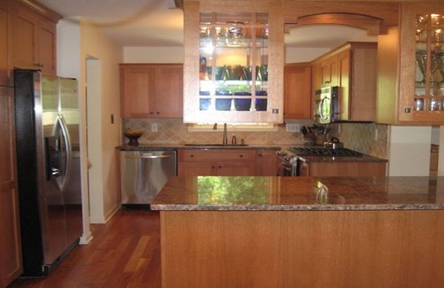 Burns Park House | 4 bedroom 3.5 bath home in a quiet neighborhood walkable to Big House