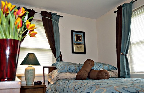 Davisville House | 4 Bedroom 3 Full Baths - Large Deck
