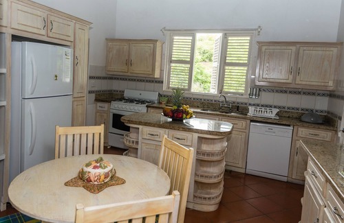 Cap Estate House | 4 Bedroom, 4 bathroom Villa on the Beach