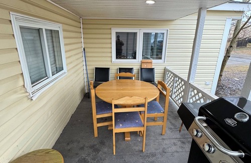 Labrador City House | 4 bedroom 5 beds mobile home