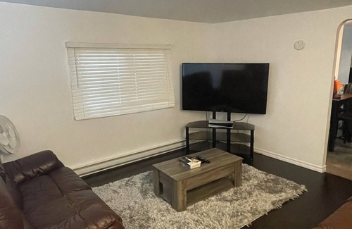 Labrador City House | 4 bedroom 5 beds mobile home