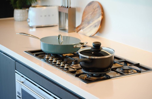 Sydney Olympic Park Apartment | 4-bedroom apartment in welcoming Sydney Olympic Park with AC