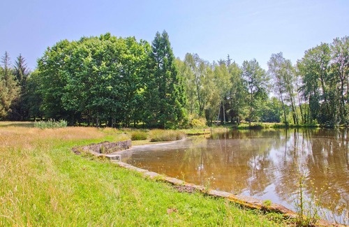 La Roche-l'Abeille House | 4 bedroom accommodation in La Roche-l'Abeille