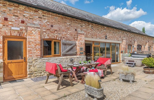 Woolland Apartment | 4 bedroom accommodation in Blandford Forum