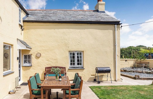 Saint Columb Major Cabin | 4 bedroom accommodation in St Columb Major