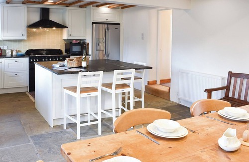Kirkby Stephen Cottage | 4 bedroom accommodation in Mallerstang, near Kirkby Stephen