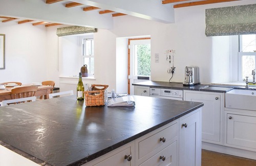 Kirkby Stephen Cottage | 4 bedroom accommodation in Mallerstang, near Kirkby Stephen