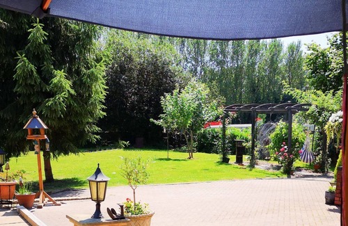 Shobdon Cottage | 4 bedroom accommodation in Chadwick Bank